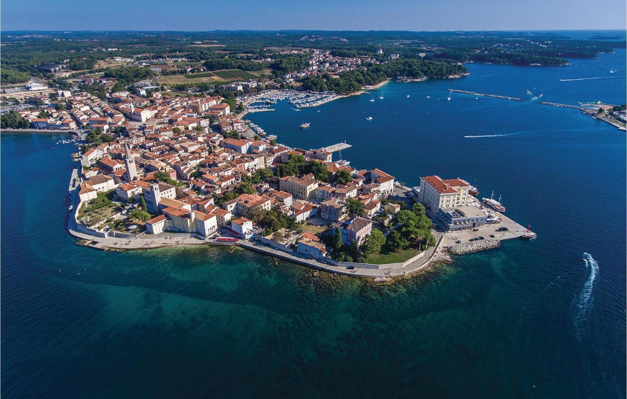 Beautiful Apartment In Porec With Kitchen Εξωτερικό φωτογραφία